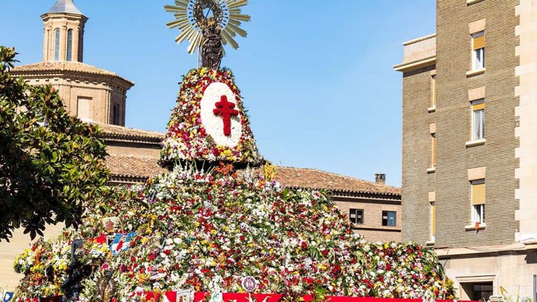 Celebraciones tradicionales en Zaragoza: vive la fiesta cultural de España